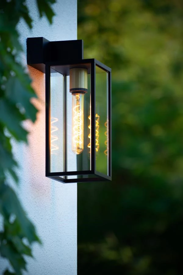 Lucide LAURENS - Wandlamp Buiten - 1xE27 - IP54 - Zwart - sfeer 1